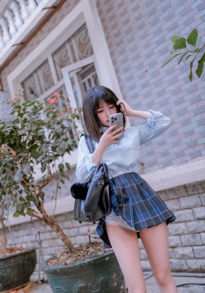 全身裸体毛片看_720高清免费观看