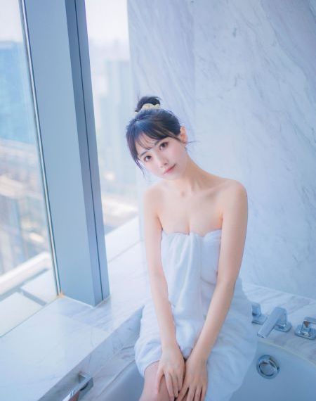 青青久久av_BD国语手机在线观看