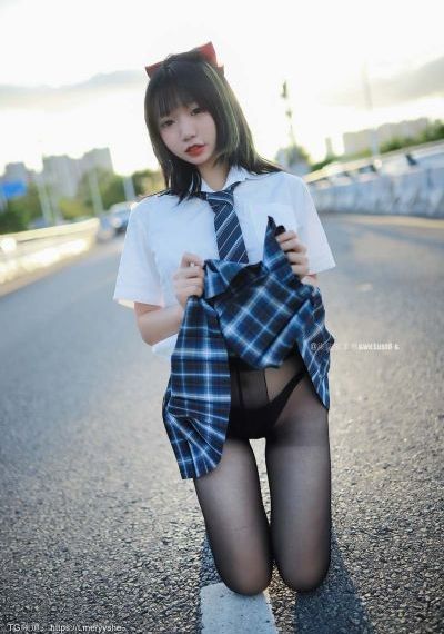 国产亚洲精品品视频在线_1080迅雷电影在线